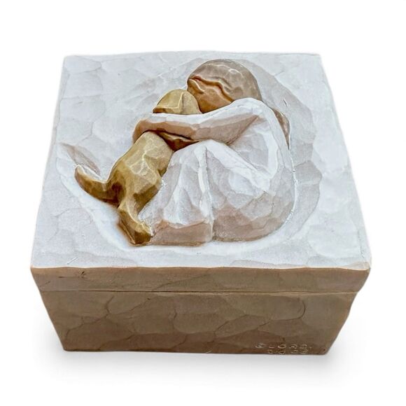 Vtg DEMDACO Willow Tree “TRUE” Trinket Box - “Truly a Friend” Girl w/Dog 2003 - Picture 2 of 14